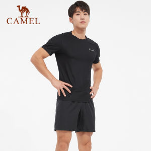 ชุดของ อูฐชุดสองชิ้นแขนสั้นของผู้ชายกีฬาแห้งเร็วฟิตเนสเสื้อสำหรับการออกกำลังกาย