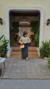 Sifa Blouse Polos Kaos Jumbo Lengan Balon Atasan Wanita Oversize Baju Korean Style Terbaru