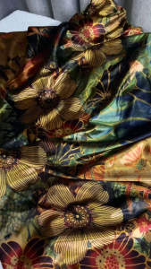 VẢI NHUNG HỌA TIẾT HOA TO NỀN XANH ĐEN - KHỔ 1.8M - VẢI NHÀ PHẠM