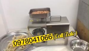 Máy tự ép dầu ăn cho gia đình ép lạc mè....