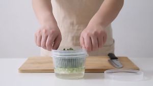 NHOME Round Drain Sealed Box Ginger Garlic Onion Drainage Food Container Kitchen Fridge Airtight Storage onion