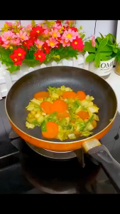 Botol Tempat Bumbu Dapur Model Tekan \\ Tempat Garam Pencet Dispenser Bumbu Garam Lada Gula Merica Unik Otomatis