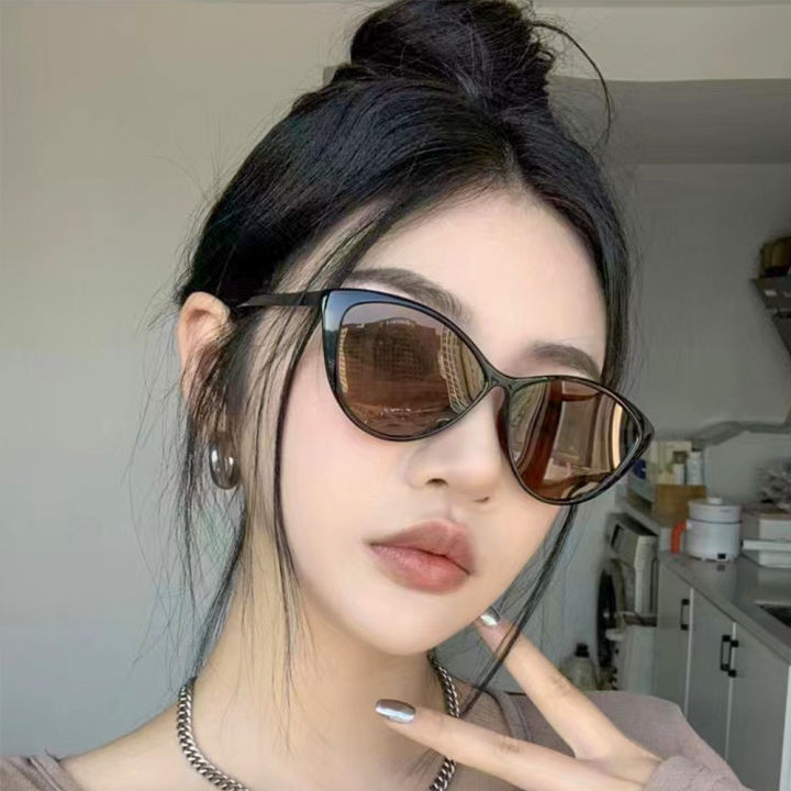 2024 Luxury Brand Designer Vintage Sunglasses Women Cat Eye