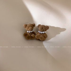 สร้อยคอหมีผ้าขนแกะพร้อมลูกปัด เครื่องประดับแฟชั่นสำหรับผู้หญิง ฤดูใบไม้ผลิ 2024 สไตล์เกาหลี รetro หรูหรา โซ่เสื้อกันหนาว เครื่องประดับแฟชั่น