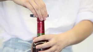 Bar Lever Corkscrew Zinc Alloy Barware Rabbit-Shaped Wine Opener Bottle Opener