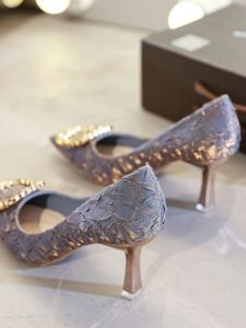 Classic Style High Heels Womens Stiletto Heel Stylish Niche Temperament 2022 New Arrival French Pearl Evening Dress Flats