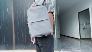 Backpack Large Capacity 15.6-inch Computer Backpack for Men PU Leather Material Waterproof Schoolbag Business Casual Travel Bag