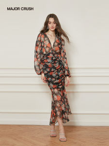 French Black Floral Tailored Pencil Dress