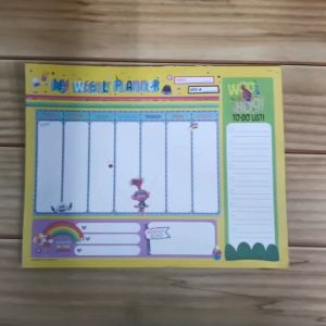 Dreamworks Trolls Organizer: A Creative Weekly Planner