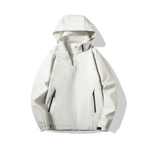 เสื้อโค้ทเทรนช์แฟชั่นปี 2025 เสื้อโค้ทผู้ชาย เสื้อกันลมฤดูใบไม้ร่วงฤดูหนาว สไตล์คู่รัก เสื้อคลุมเทรนดี้สำหรับวัยรุ่น เสื้อคลุมสำหรับกิจกรรมกลางแจ้ง