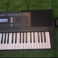Keyboard Yamaha PSR E343 Original Mulus Keyboard untuk pemula. 
