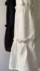 Đen/ Trắng Có lót mịn Chân váy maxi chữ A 5 tầng viền bèo tùng xoè chất tơ mềm mại cạp chun co giãn dễ thương HANA SKIRT