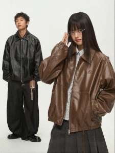 JNXS | Áo Da Vintage Cổ Đứng Kéo Dài Hai Đường Kim Loại Thêu Trang Trí