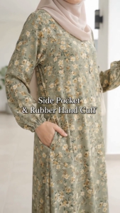 Premium Jubah Muslimah Vello Crepe | Ironless Flower Print Abaya | Flowy Long Dress | Rubber Cuff