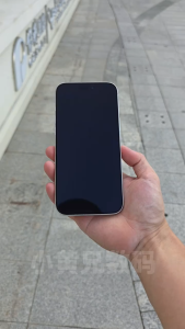 Brother Huang for iPhone 17 Pro Max 16 Pro Max Tempered Glass Screen Protector Full Coverage AR Anti-Glare 3D Curved Edge 9H Hardness Anti-Fingerprint Easy Installation