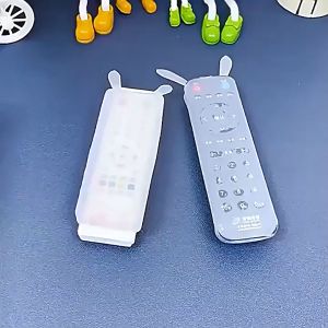 Bọc Điều Khiển TV Remote Điều Hoà Silicone Tai Thỏ Dạ Quang Phát Sáng Chống Thấm Nước Bụi Bẩn