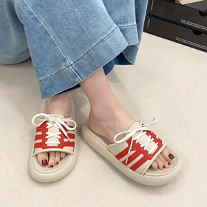 UoMeAi Sandal Slide Wanita Korean Style Sandal Jelly Wanita Sandal Fuji Sendal Slop Tali Silang Slip On Kasual Tebal Wanita