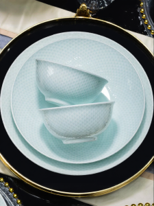 mornenjoy | Luxurious High-White Porcelain and Celadon Dinnerware Set