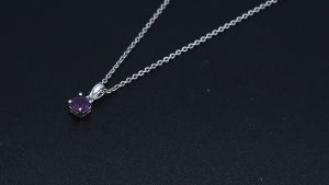 Mặt dây chuyền bạc 925 cho nữ Peridot Garnet thiết kế đơn giản