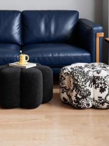 MU FENG ZHI NAN | Multifunctional Footrest