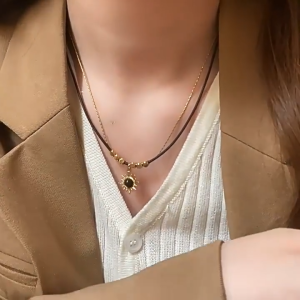 Ganten🍎Kalung Batu Mata Harimau Bunga Matahari Wanita Rantai Sweater Mewah Ringan Kalung Retro COD