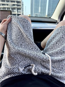 Zebra Print Mens Shorts American Retro Five-Quarter Casual Loose Fit Versatile Summer Sporty Large Size Leisure Pants