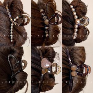 Super large pearl grabber women high quality back hair plate shark clip hair clip head accessories