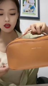 DM Cosmetic Bag Case Portable Travel Toiletry Bags PU Leather Makeup Pouch Handbag Organizer for Men and Women with Zipper for Traveling Business Trip Home Tidy