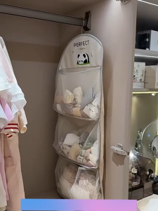 Fashion Wall Mounted Storage Pouch Large Capacity Multi Layer Underwear Storage Bag for Clothing