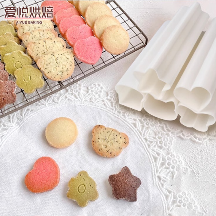 Đĩa Cắt Bánh Hình Cây Thông Noel Hình Trái Tim Thiết Kế Hoạt Hình Kẹo ...