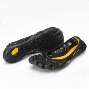 Brand Sale Vibram FiveFingers Indoor Training Shoes Women Yoga Pilates Shoes Five Toe Ballet Shoes Soft-sole Mesh Barefoot Shoes