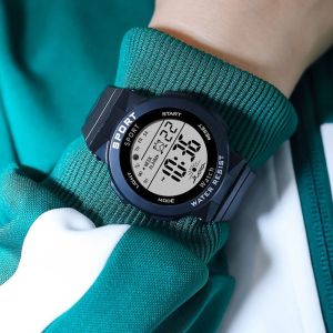 Internet Celebrity Cool Thin Fashion Watch Mens and Womens Sports Unicorn Junior High School Students Girl Electronic Watch