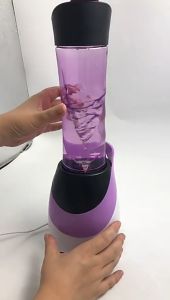 220-watt Personal Blender with a 20oz Blue Travel Sports Bottle (with Juicing and Ice-crushing Functions)
