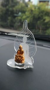 ซูมวางพระหน้ารถ เท่นตั้งพระบูชา ซูมพระ สลักลายใบโพธิ์ ประดับ แต่ง บ้าน