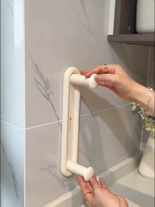 PRADO Malaysia Adjustable Hanger Storage Rack Punch Free Hook Holder Towel Cloth Hanger Wall Mounted Multiuse Hanger Penyangkut Baju 衣架收纳架