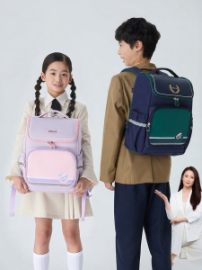 Caran·Y | Ergonomic Lightweight Water-resistant Student Backpack