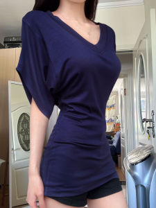 Slim Fit V-Neck Short Sleeve T-Shirt Womens Summer Loose Batwing Sleeve Design Sensation Casual American Hot Girl Versatile Top