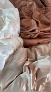 Bed Story ผ้านวมใยถั่วเหลือง รุ่นถนอมผิว นุ่ม ลื่น ไม่บาดผิว ขนาด BIG SIZE 6ฟุต