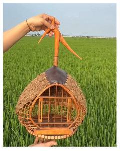 Lồng nuôi chim cu gáy quả đào lợp lá Thông cao cấp siêu xịn. Tặng cóng móc