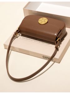 Fashionable Leather Bag Womens Crossbody Bag Underarm Bag Breadstick Bag Commuter Bag Stylish Trendy Pure Color Small Size