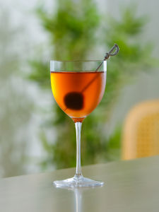 Crison CT2701 Crystal Glass Cocktail Champagne Cup: Essential Handmade Drinkware