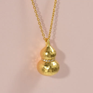 CHOW SANG SANG 周生生 999 24K Solid Gold Cultural Blessing Auspicious WULU with diamond Necklace for Women 47cm 95447N