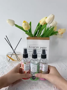 TA ซื้อ1 แถม1 Cherry Blossoms Clothing Fragrance Perfume Spray 100ml. สเปรย์น้ำหอม ฉีดผ้ากลิ่น เชอร์รี่ บลอสซัม