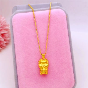 Gold Plated Dragon Pendant Necklace Womens Fashion Jewelry Long Lasting Color Retention Lucky Year Accessories Solid Alloy