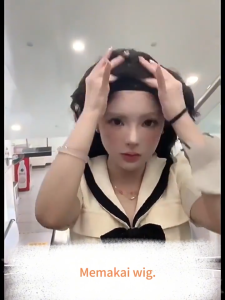 Wig wanita full kepala wig rambut panjang curly wig panjang raspberry merah 60cm rambut panjang wanita wig curly rambut imitasi alami kepala wig korean style wik rambut wanita panjang wig tanpa poni