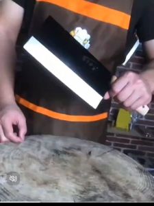 Sangdaowang household kitchen knife wooden handle kitchen knife black iron manganese steel meat cleaver