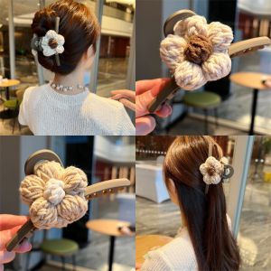 Large Size Knitted Fabric Shark Clamp Sweet Style Hair Clip Fashionable Trendy Fresh out Cute Girl Hair Clip Fisherman Clip