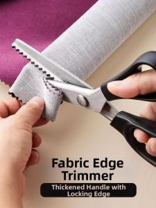 Floral Edge Zigzag Lock Scissors