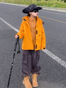 Rose Liu Yifei Same Yellow Shell Jacket Girl Fancy Outdoor Three-in-One Weatherproof Mountaineering Jacket