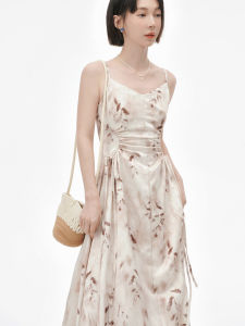 Waist-Shaping Pleated V-Neck Floral Midi Dress